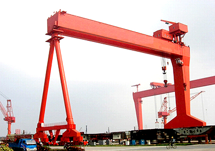 造船門(mén)式起重機(jī)